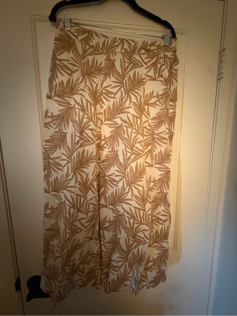 Nicole Miller Beige and Cream Palm-Print Wide Leg Pants